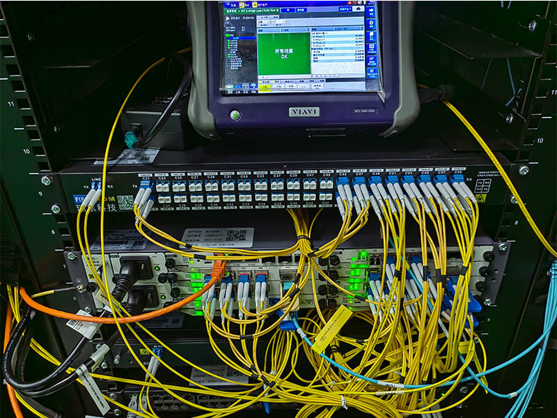 재해 복구 백업 전송 네트워크 애플리케이션의 DWDM 시스템
